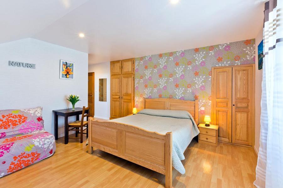 Chilly-sur-Salins Le P'Tit Bonheur Bed & Breakfast エクステリア 写真
